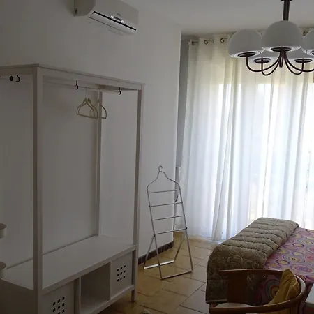 Casa Papapietro Πανσιόν 3*
